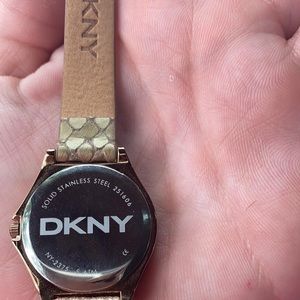 DKNY watch double band